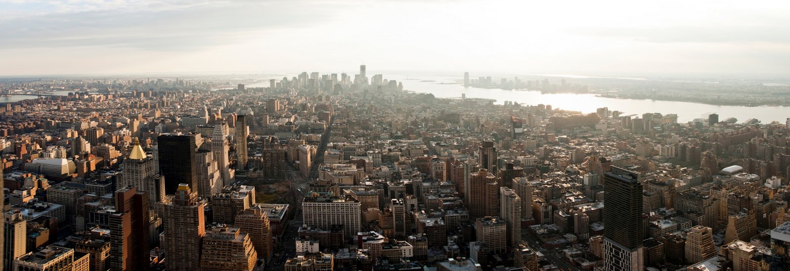 High angle view of Manhattan skyline, New York, USA