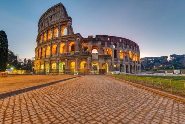 The imposing roman Colesseum in Rome