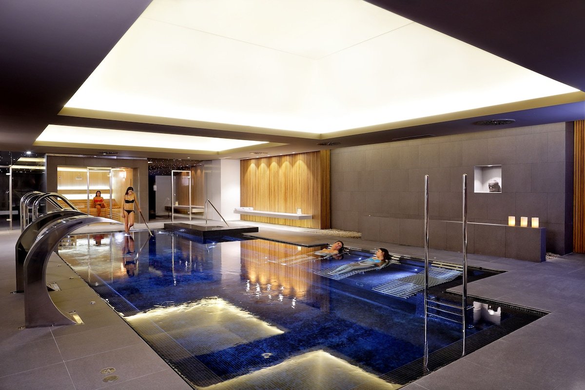 barcelona spa hotel - indendørs pool