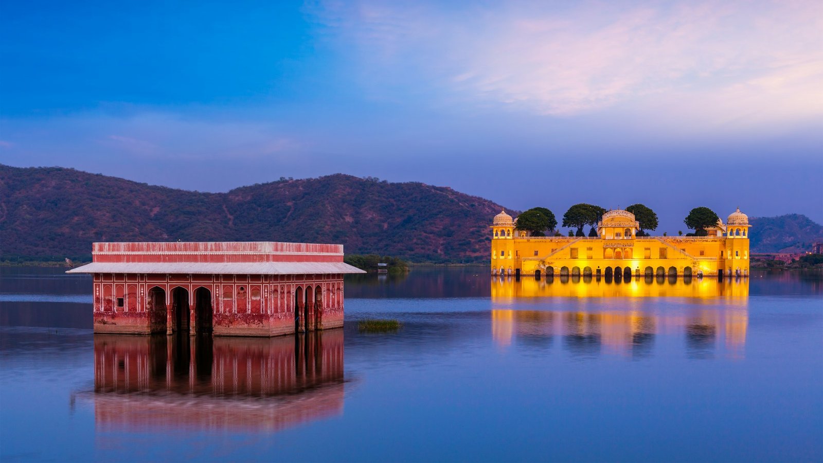 Jal Mahal Water Palace. Jaipur, Rajasthan, India