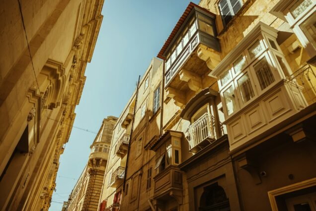 Limestone buildings in Valletta , Malta