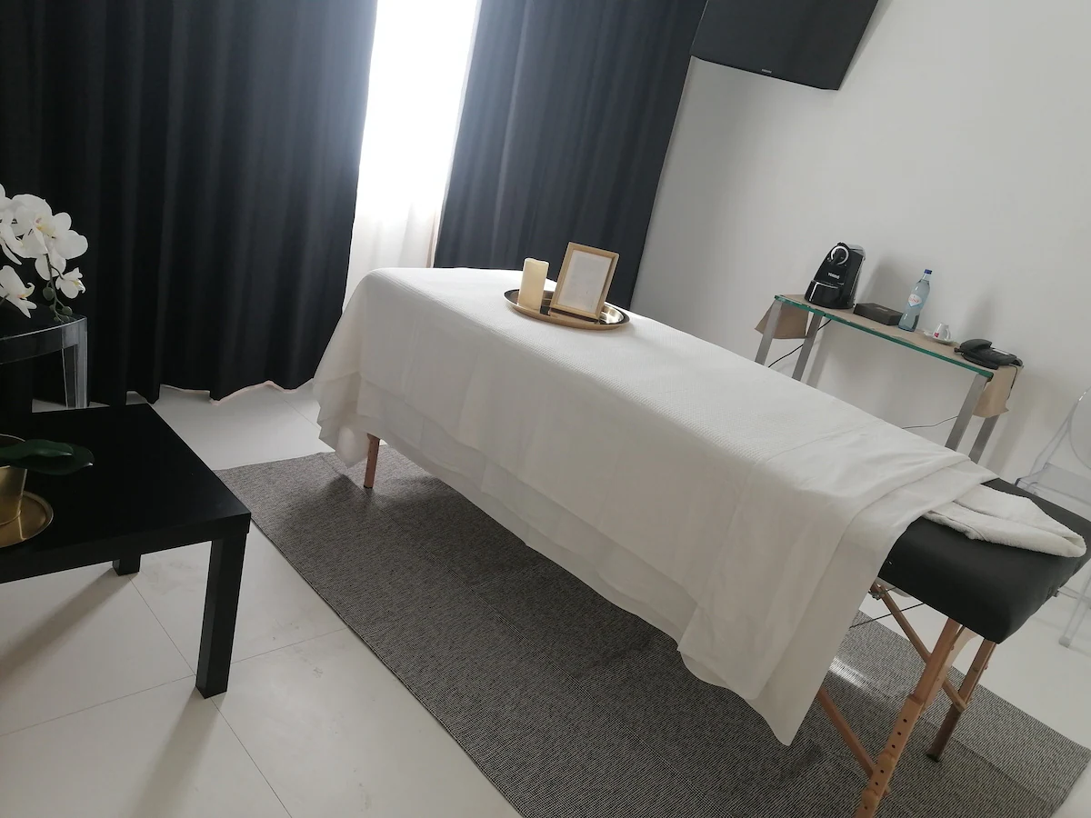 faro hotel tilbyder massage behandlinger