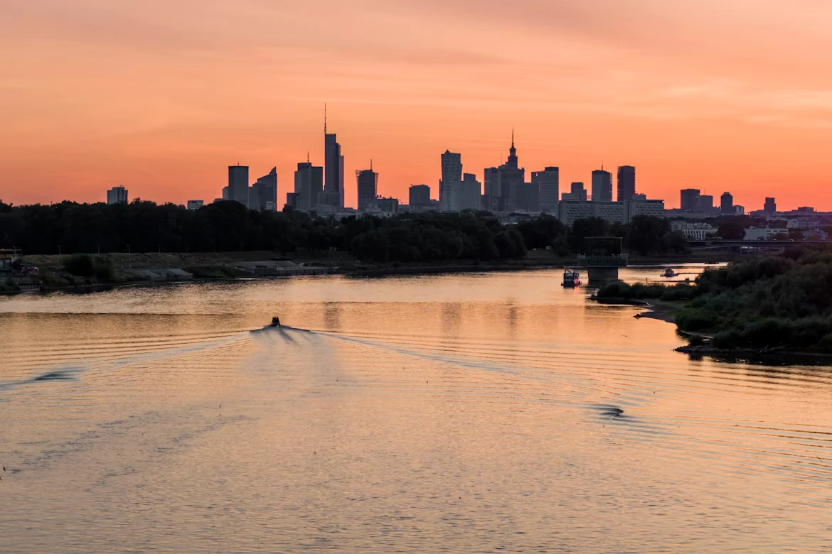 photo-1719344392256-a49508f4db8d