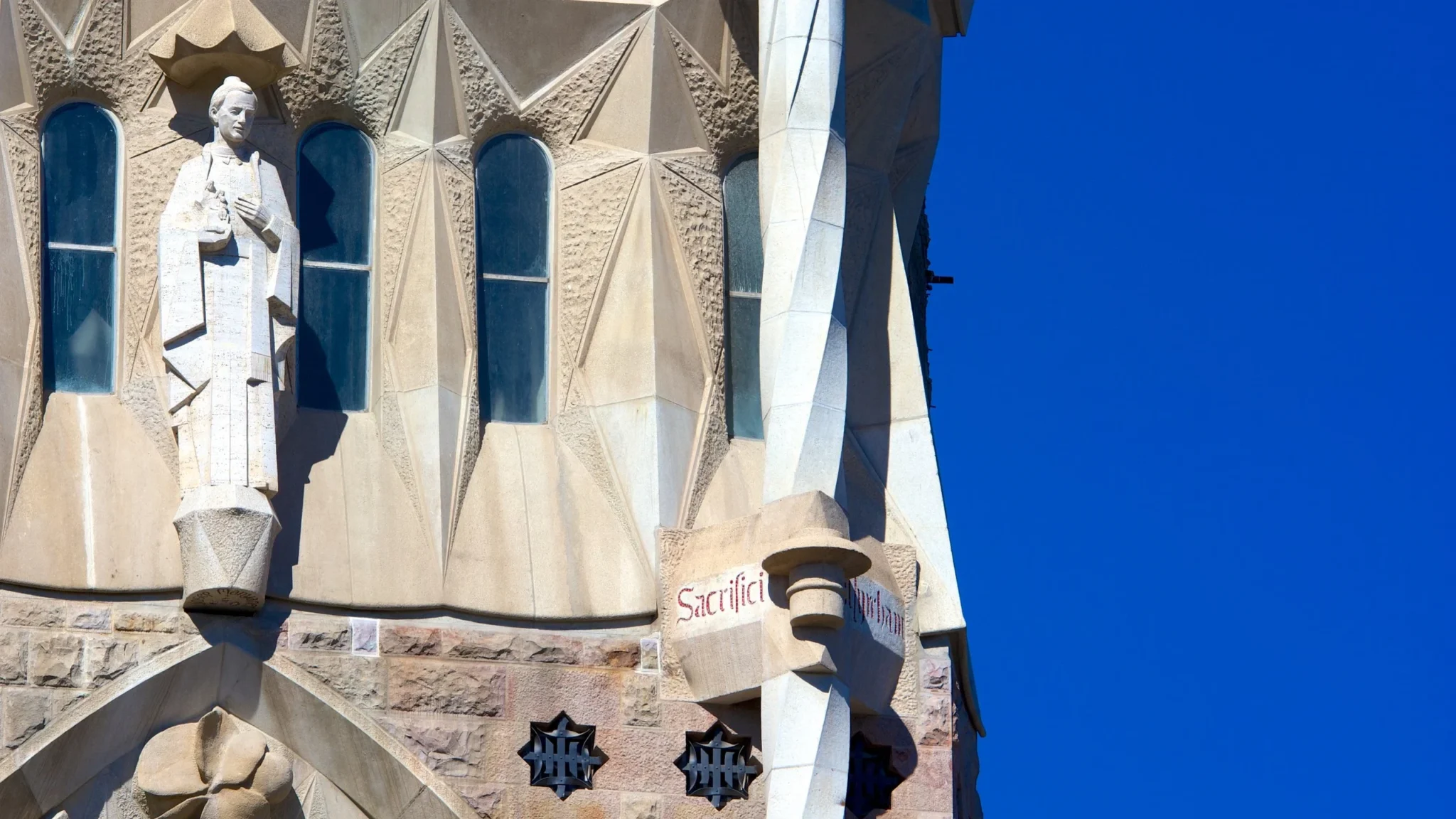 52360-Sagrada-Familia-1