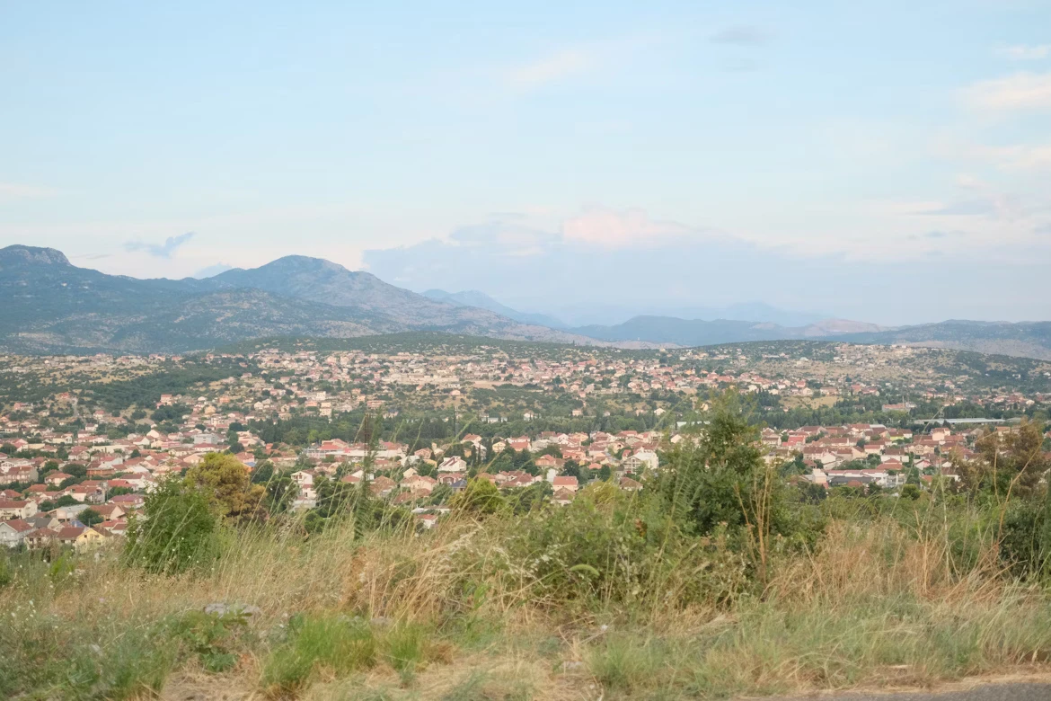 photo-1742211018431-d23eaf5c1b33