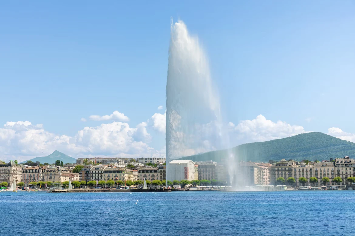 photo-1752405165625-15bc2e842f05-1